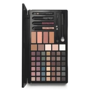PALETTE DE SOMBRAS MAKE B TAKE ME OUT